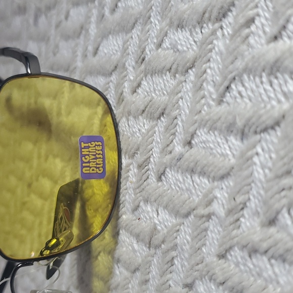 PUGS Night Driving Glasses Style# 4 - Picture 2 of 6